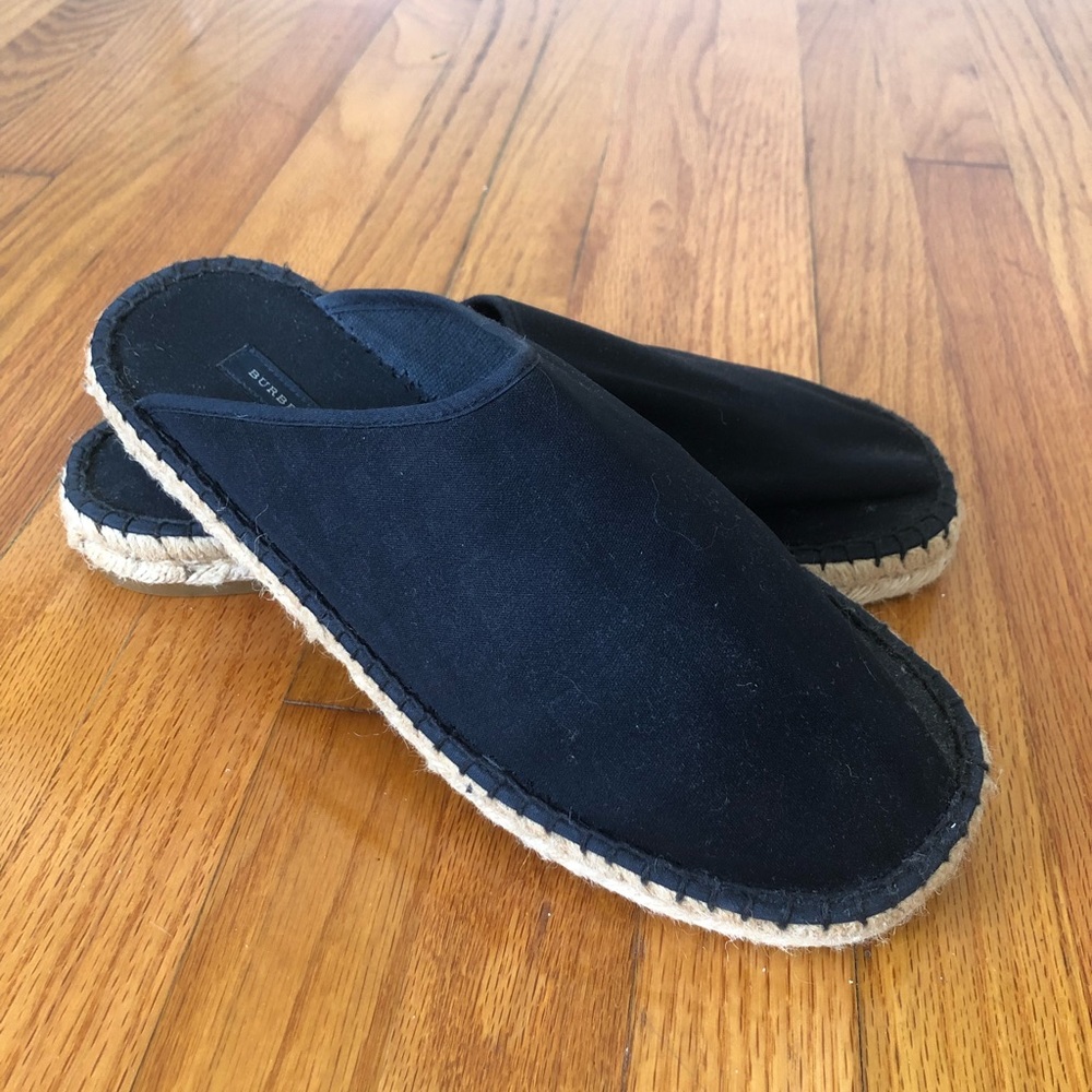 Burberry Canvas Slides ⭐️